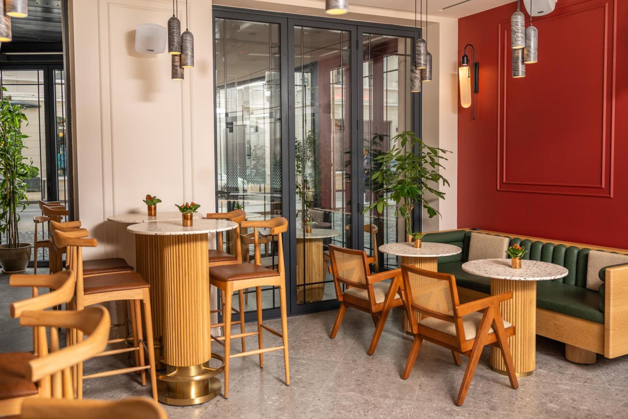 โนโวเทล อิสตันบูล บอสฟอรัส Hotel ภายนอก รูปภาพ The interior of the restaurant
