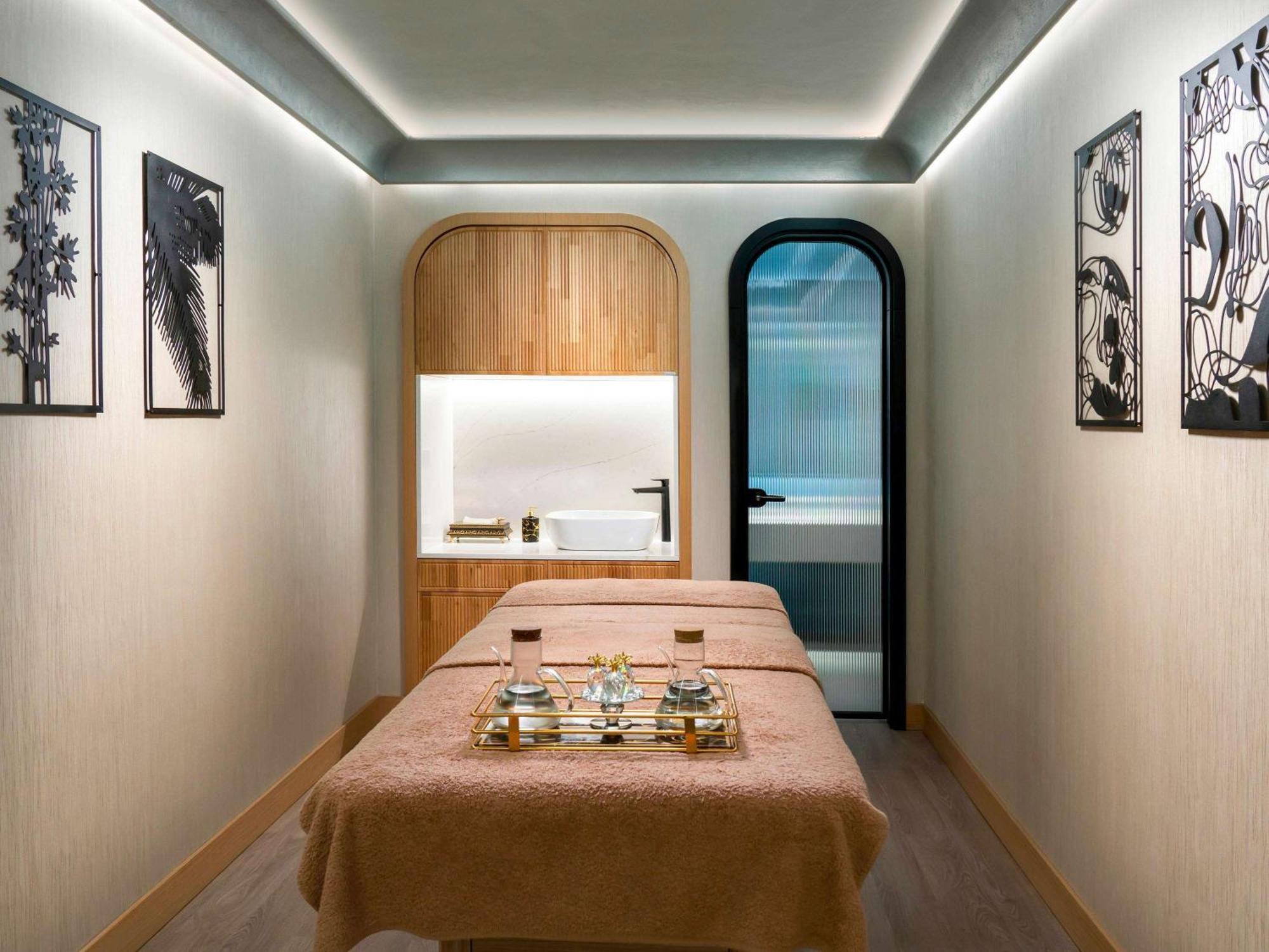 โนโวเทล อิสตันบูล บอสฟอรัส Hotel ภายนอก รูปภาพ Treatment room